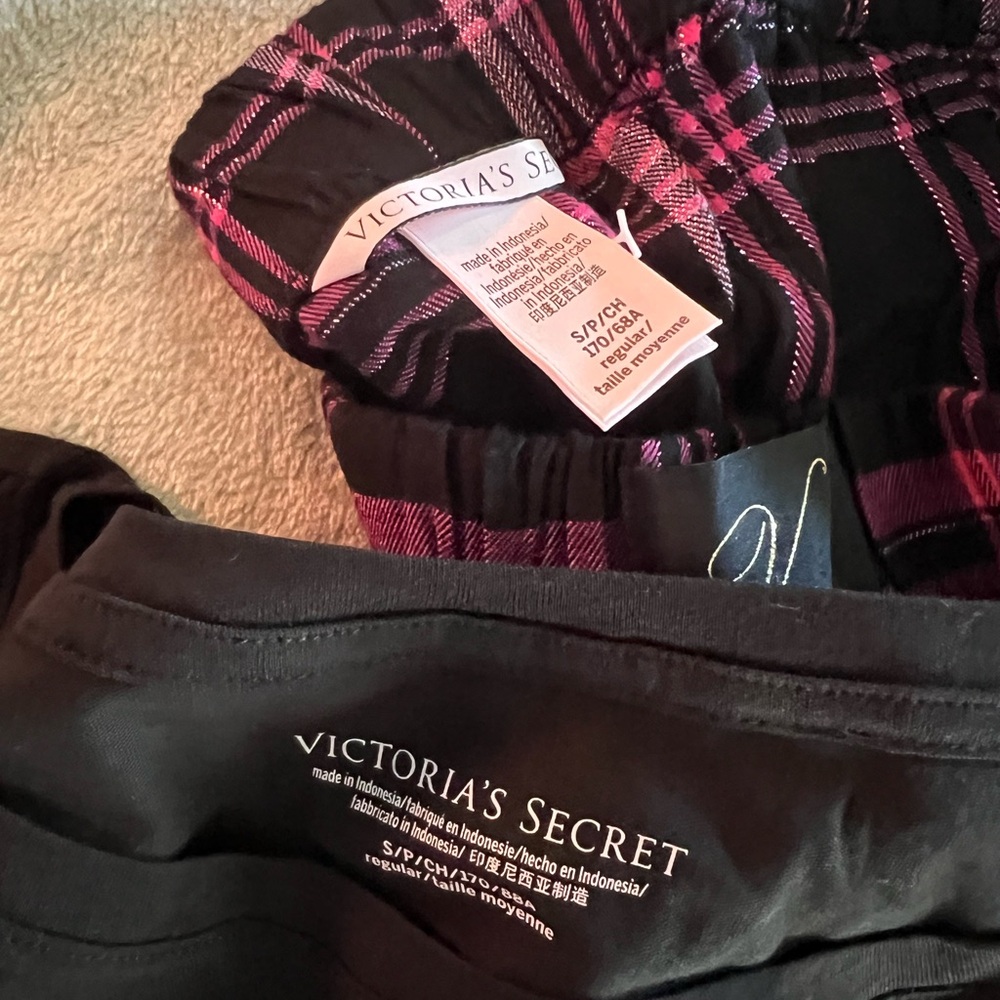 Victoria's Secret Black and Pink Pajama Set - Picture 2 of 2